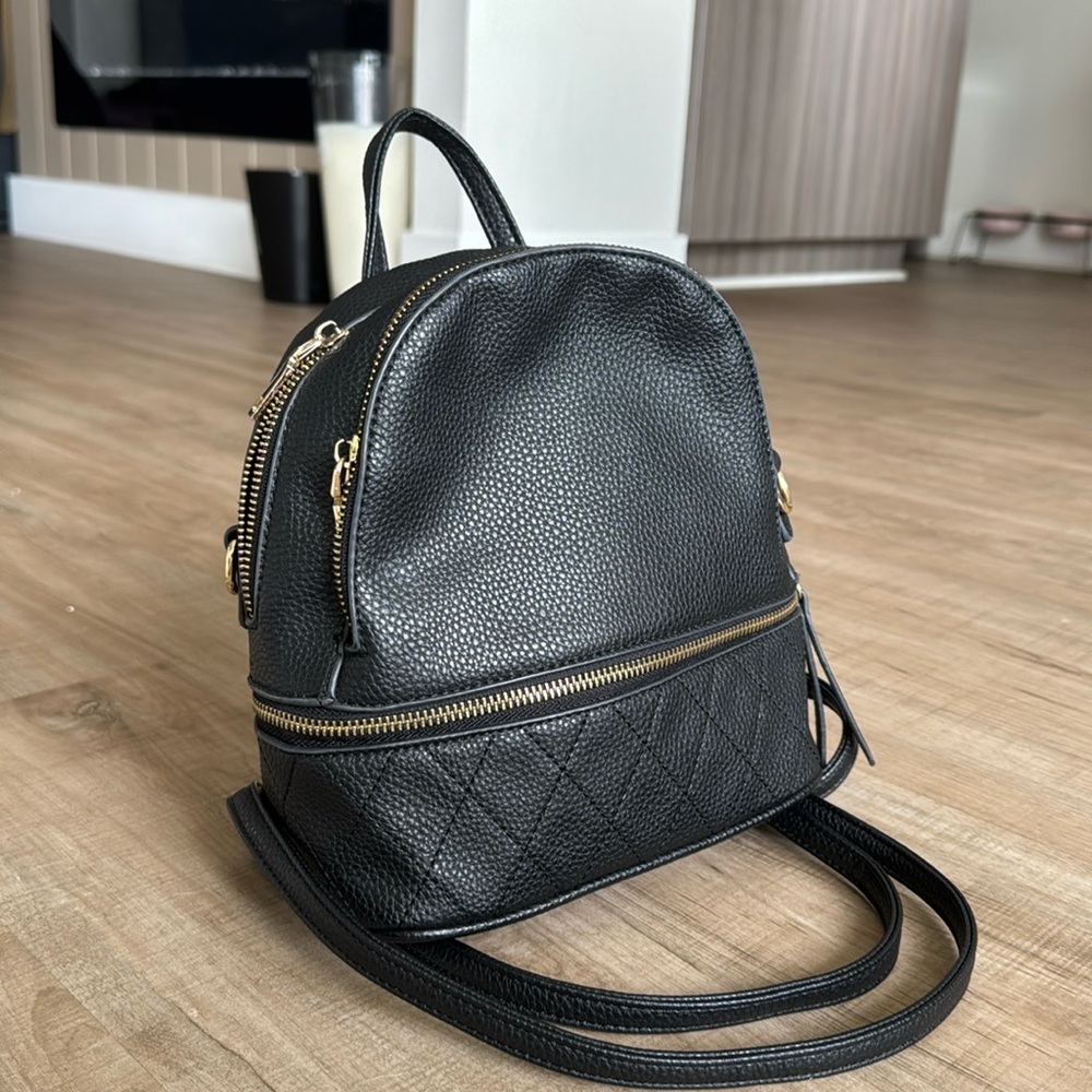 Mini fax leather backpack